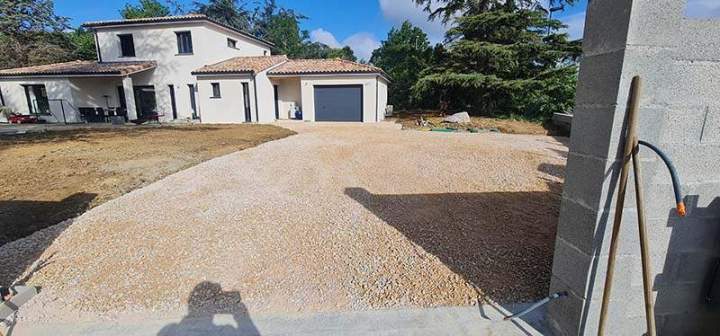 Terrassement terrain Muret